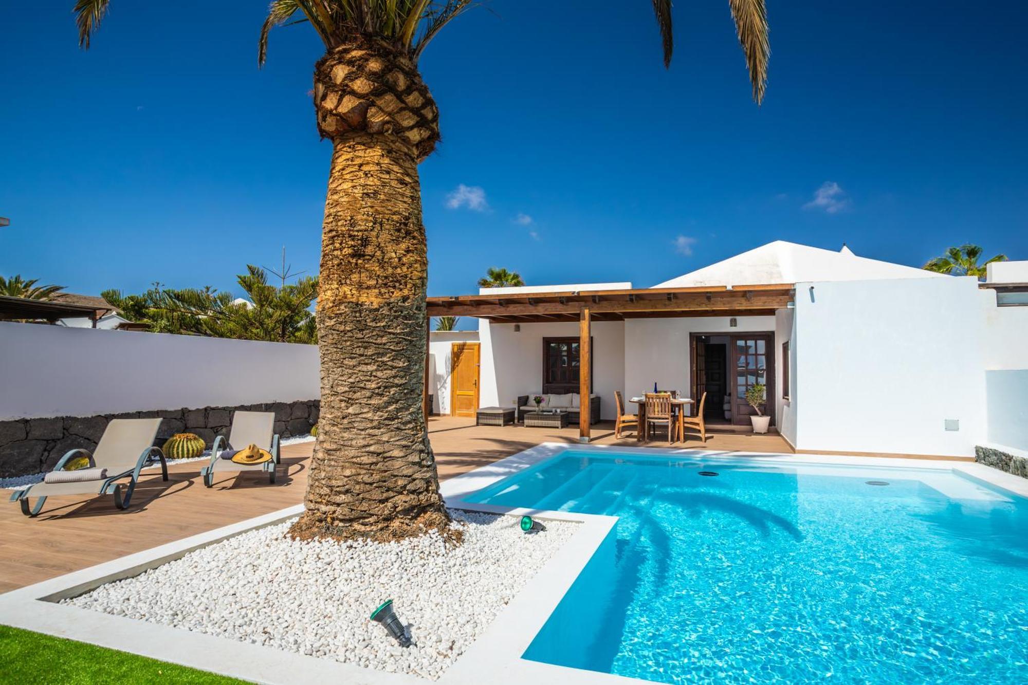 Villa Axular With Heated Private Pool 플라야블랑카 외부 사진