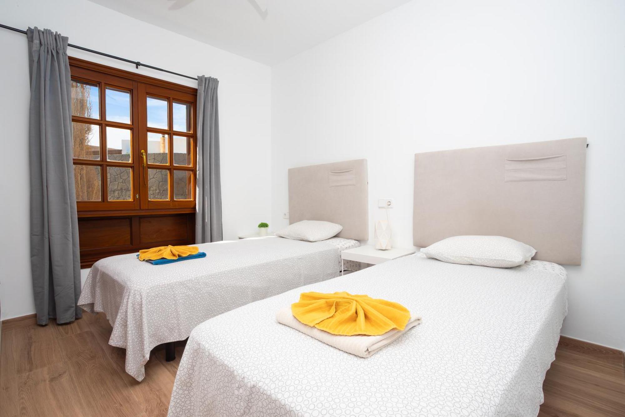 Villa Axular With Heated Private Pool 플라야블랑카 외부 사진